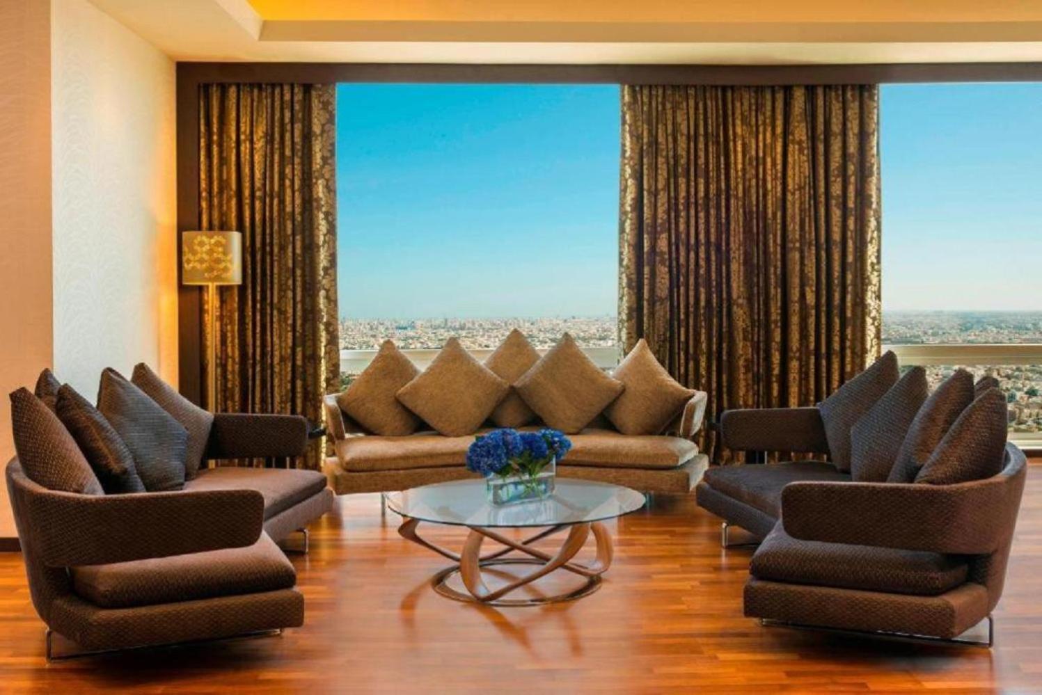 Hotel Costaa La Cage Near Delhi Airport By Gross Group New Delhi Buitenkant foto